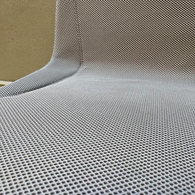 えっちゃん様　カッシーナイクスシーのブーメランチェア（グレー）