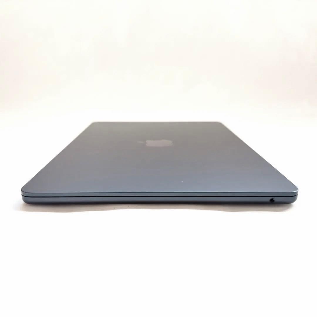 MacBook Air M2 13インチ バッテリー最大容量100%　【極美品】