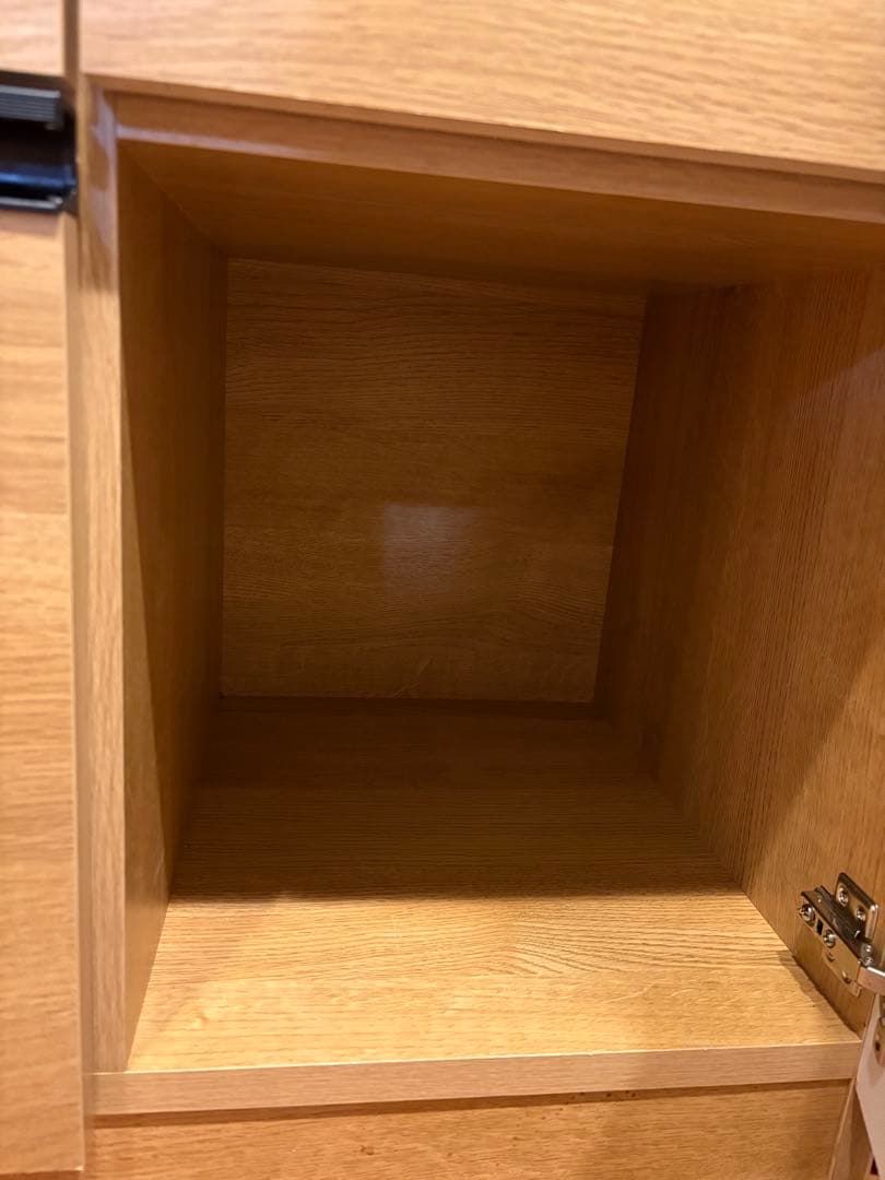 食器棚　大阪市東淀川区