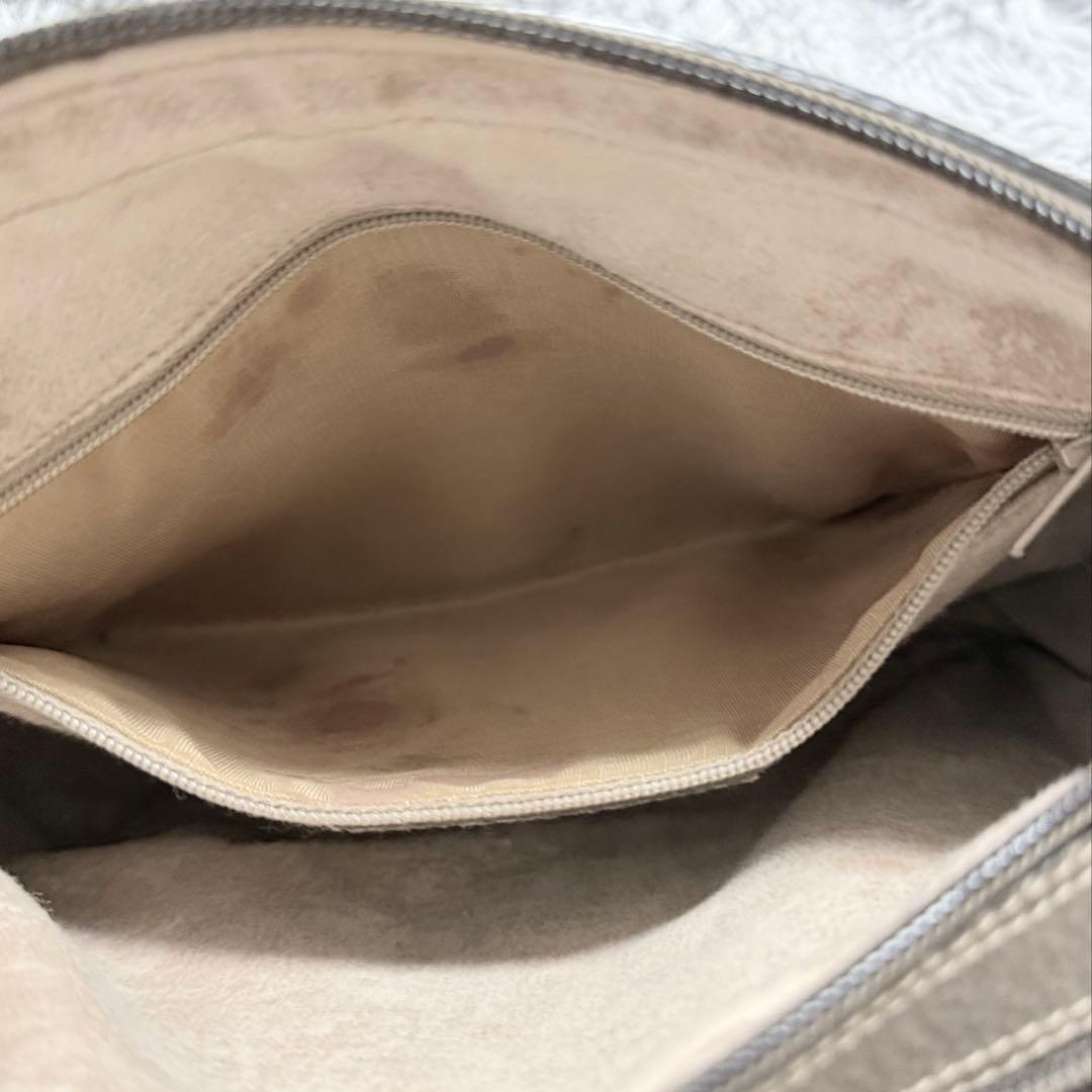 GUCCI GGスプリーム レザー　ロゴ　オールドグッチ　ショルダーバッグ