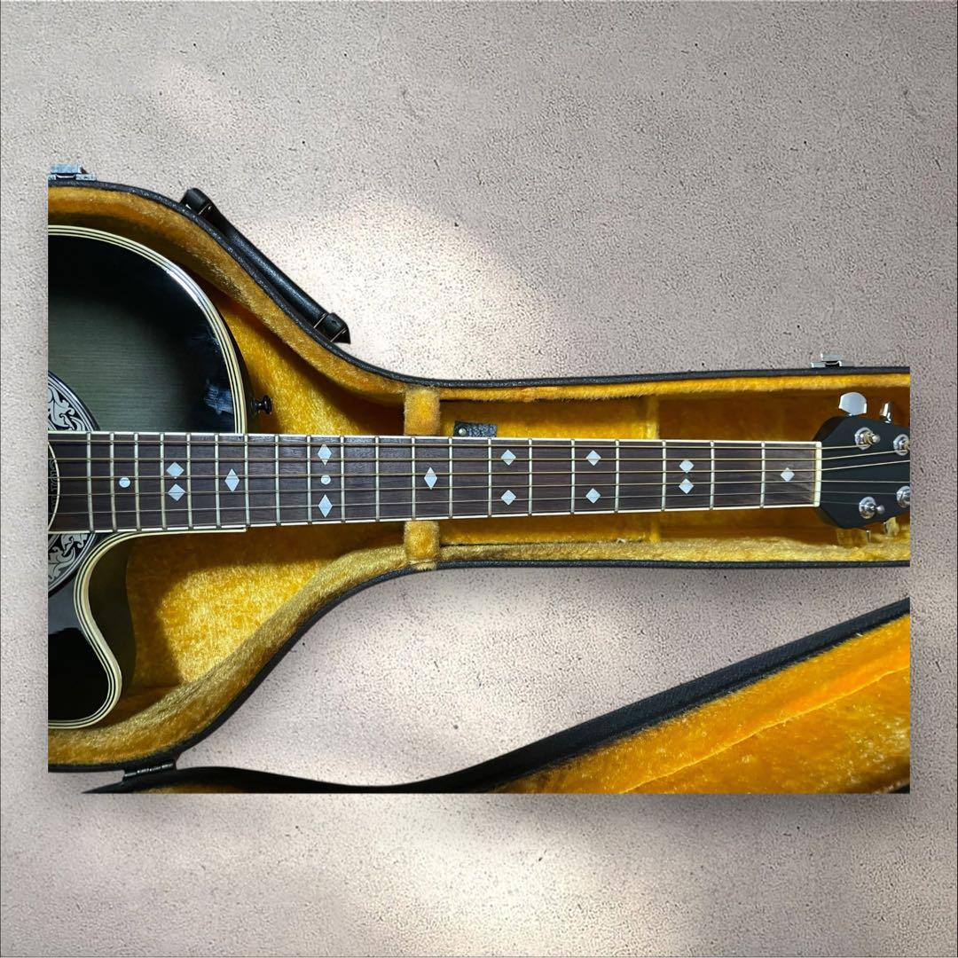 Ovation　Celebrity　CC157 エレアコギター　ハードケース付き