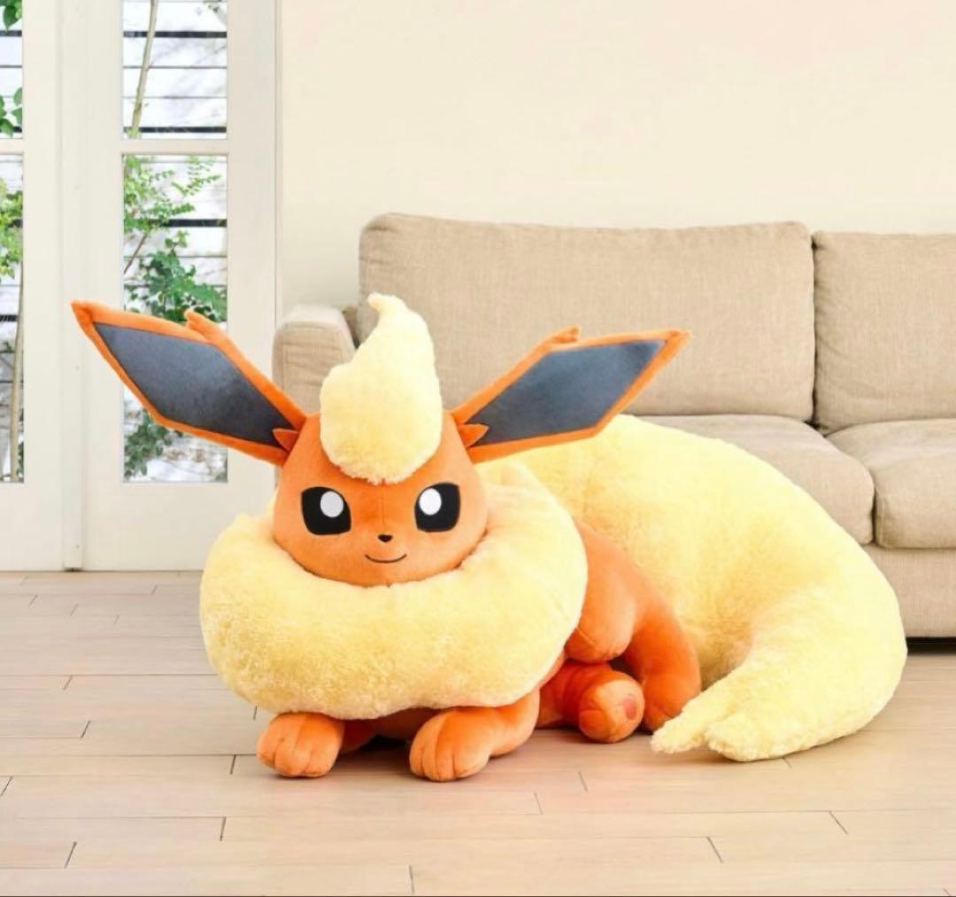 ポケモン　等身大 ブースター 寝そべりぬいぐるみ 希少