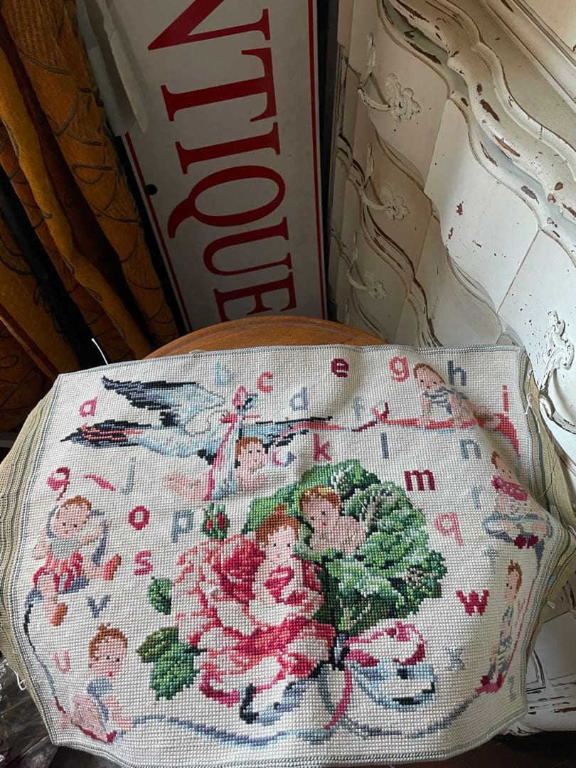 アメリアンティーク　サンプラー　アルファベット　刺繍　プチポアン　レア