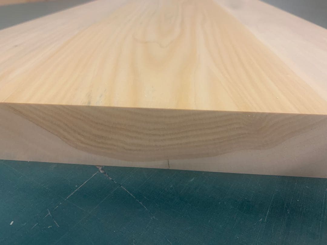 ☆勿体ない大きなイチョウのまな板【サイズ㎜865✖︎395厚み40】魚ジビエ