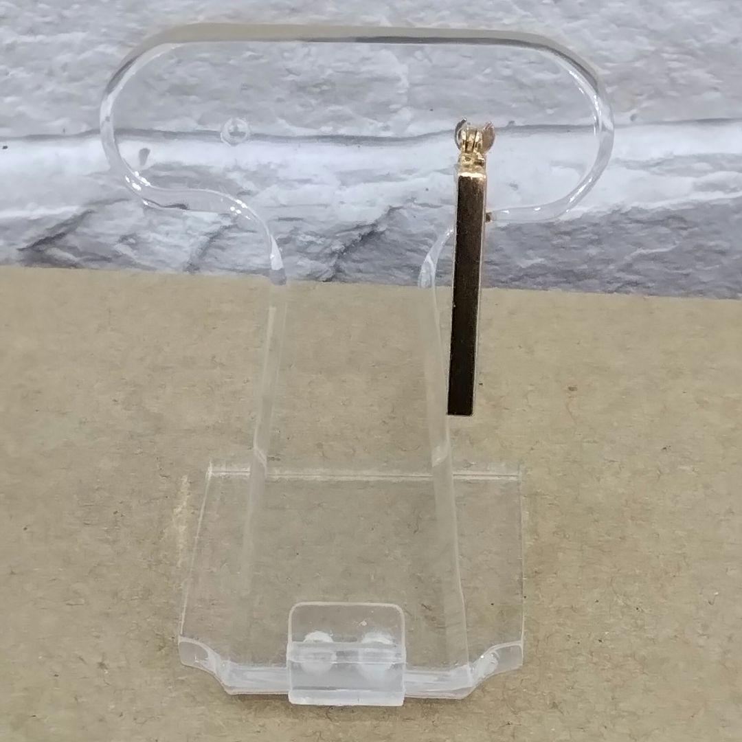 モモイロ　K18YG地金片耳ピアス　　中古品