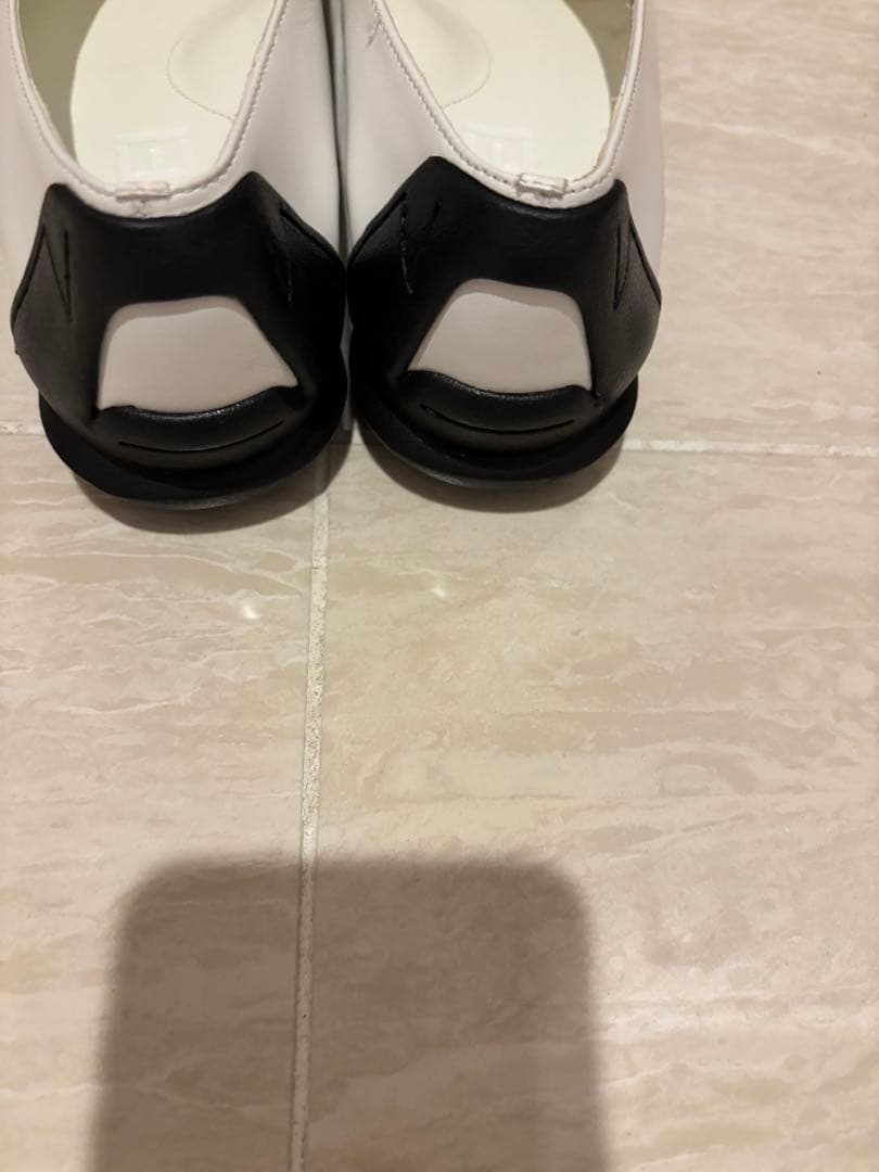 アドーア　ADORE SHISEI pointed u pumps サイズ37