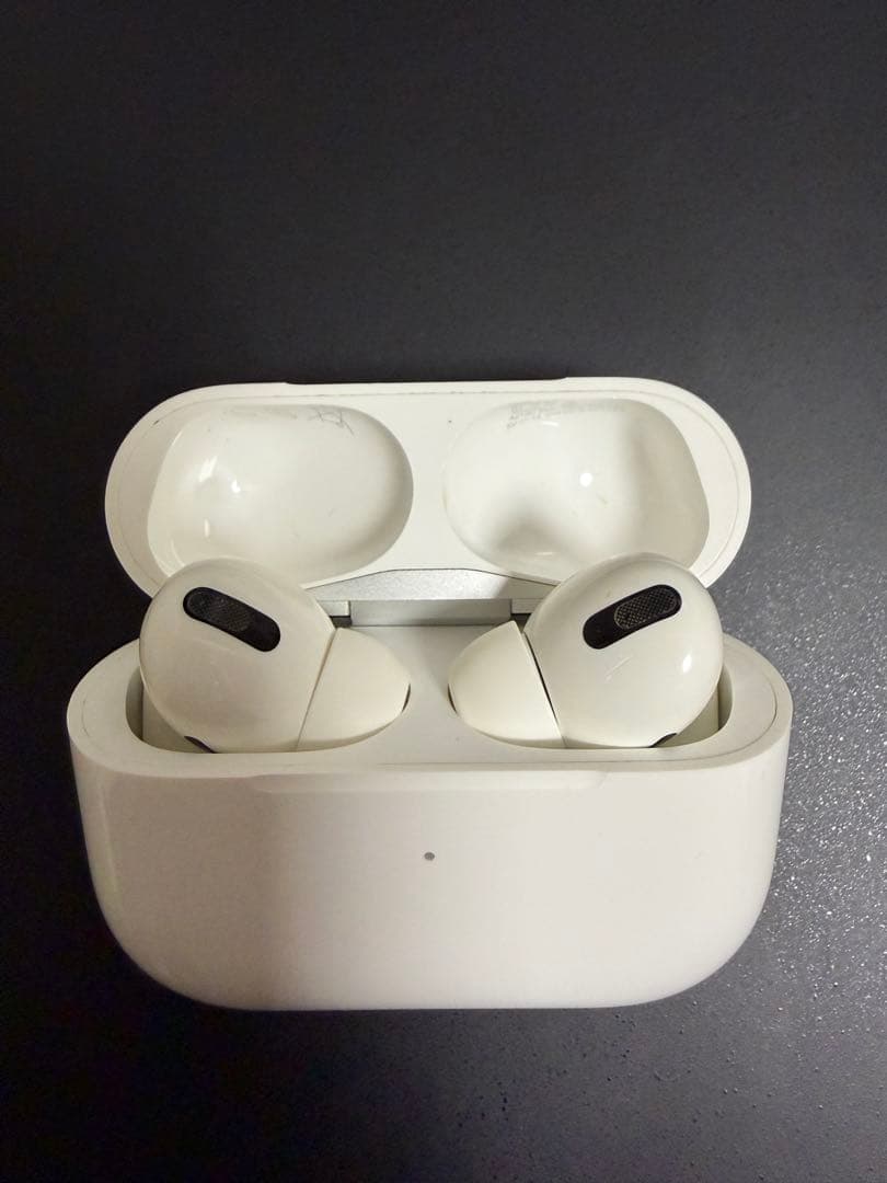 AirPods Pro 第1世代 ジャンク ノイズあり イヤーチップS未使用付