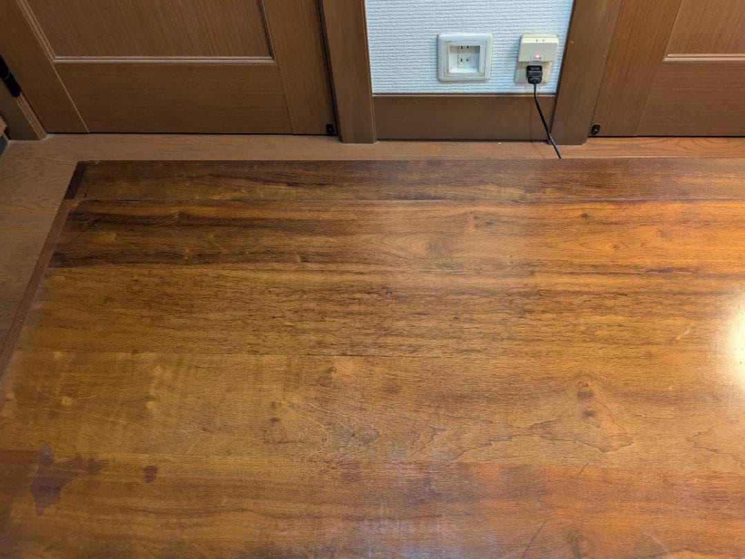 cassina カッシーナ　BREATH テーブル　約40万円