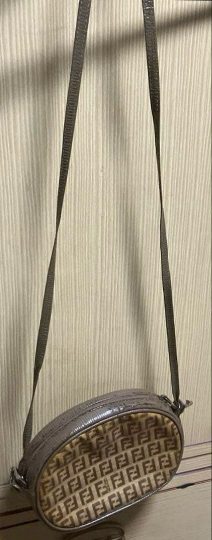 Fendi ショルダーバッグ ブラウン