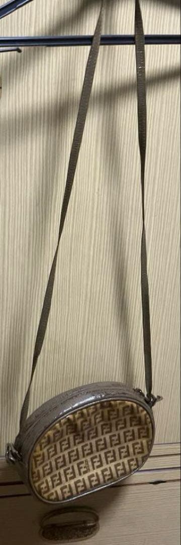 Fendi ショルダーバッグ ブラウン