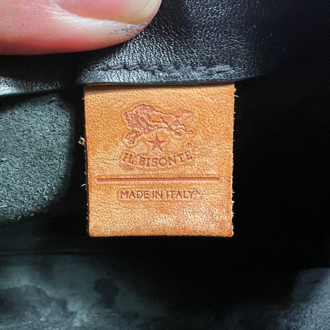 IL BISONTE イルビゾンテ クロスボディバッグ レザー ショルダーバッグ