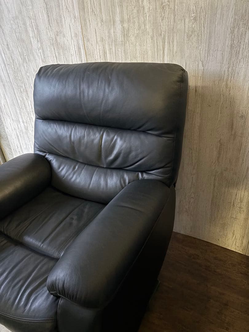 美品　ニトリ電動ソファ　nビリーバ3