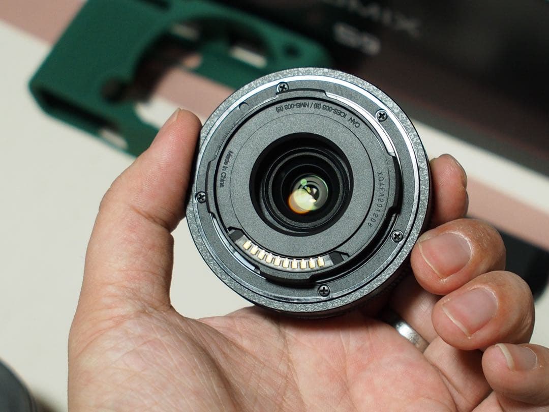 Lumix 26mm F8 ほぼ新品L-mount
