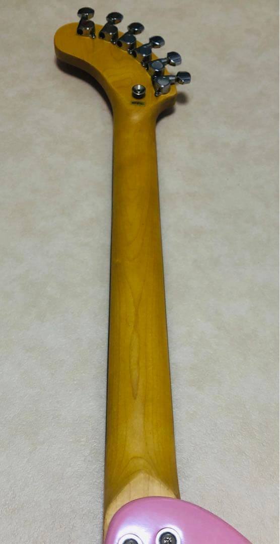 【美品】ZO-3 ピンク アンプ内蔵ミニギター ヘッドフォン端子付