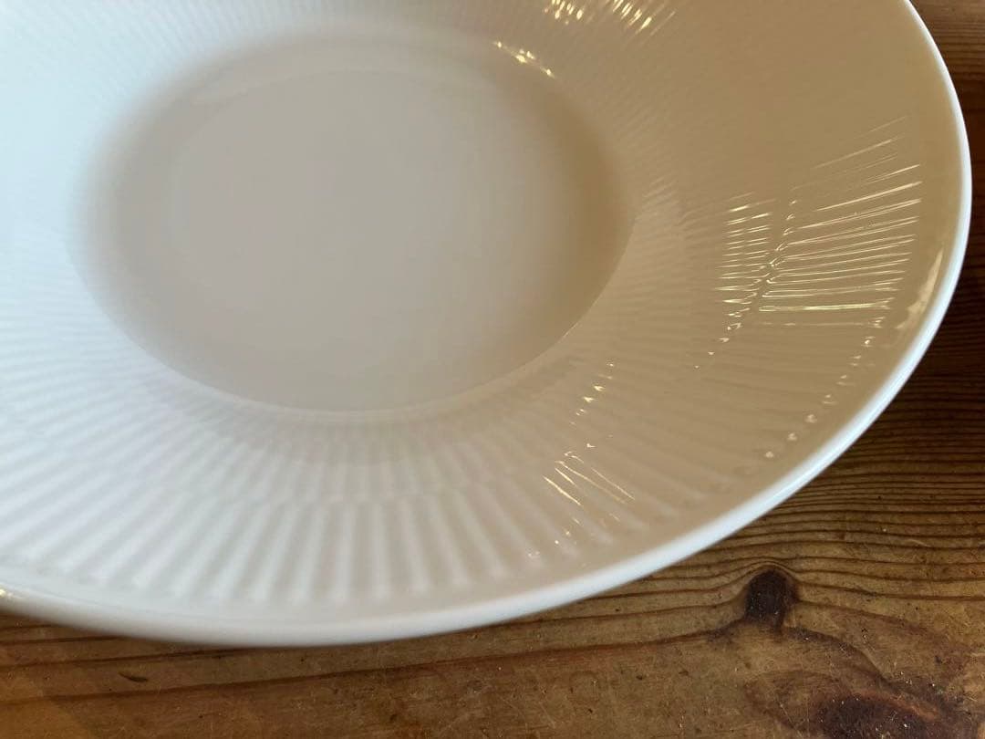 ロイヤルコペンハーゲン　ホワイトフルーテッド　　23.5ディーププレート×5