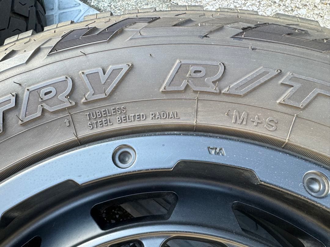 デリカ D5 RAYS M9 OPEN COUNTRY R/T タイヤホイール①