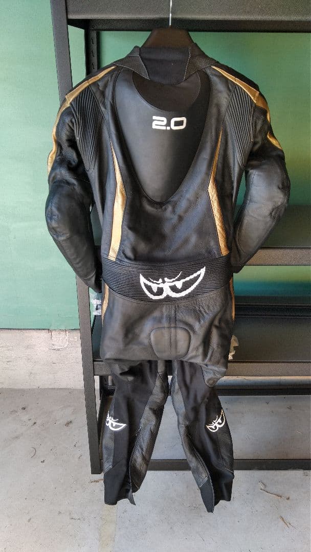 ベリック　レーシングスーツ　サイズ50