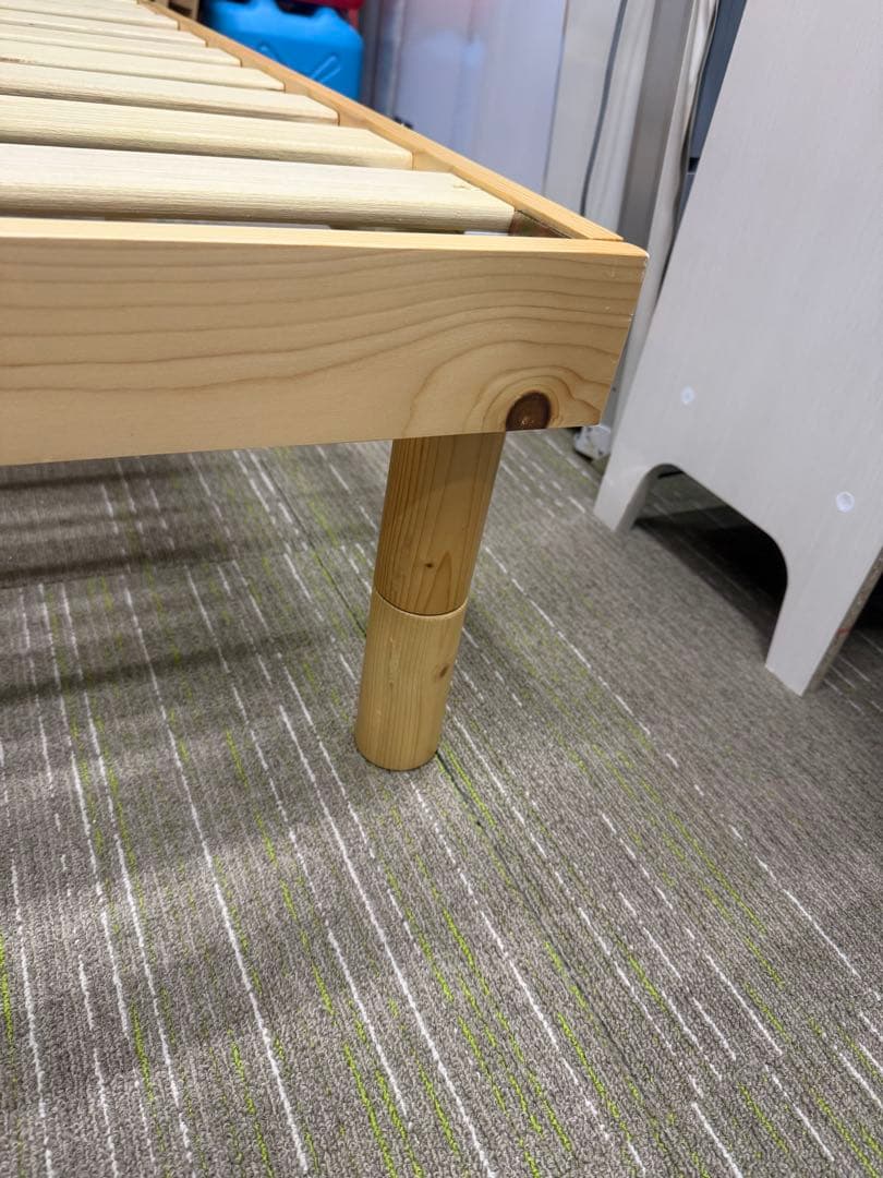 【洗浄消毒作業済】シングルサイズ　スノコ　ベッドフレーム　パイン材　ナチュラル