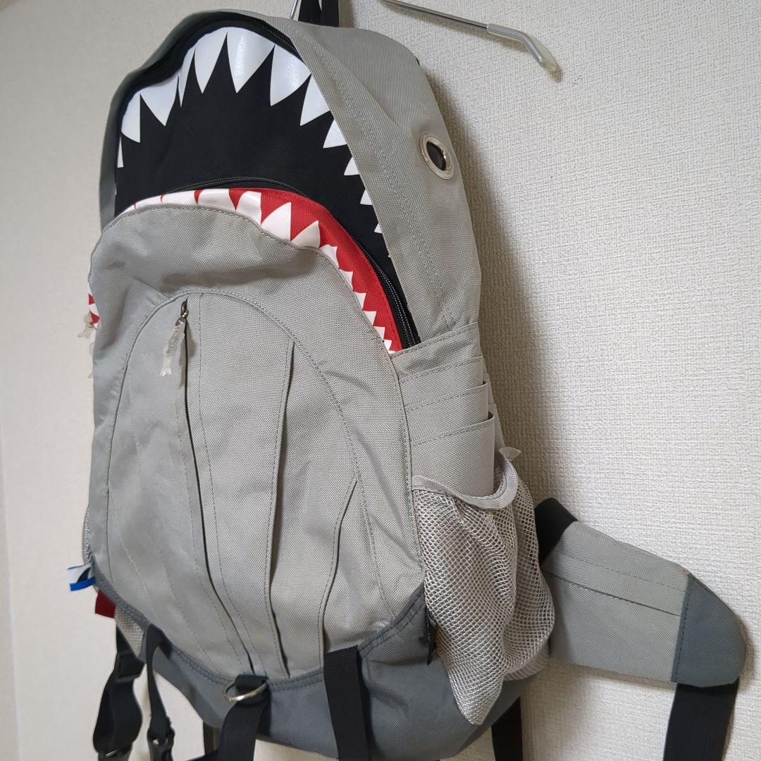 ✨大人気！XL！MORN CREATIONS シャーク バックパック グレー