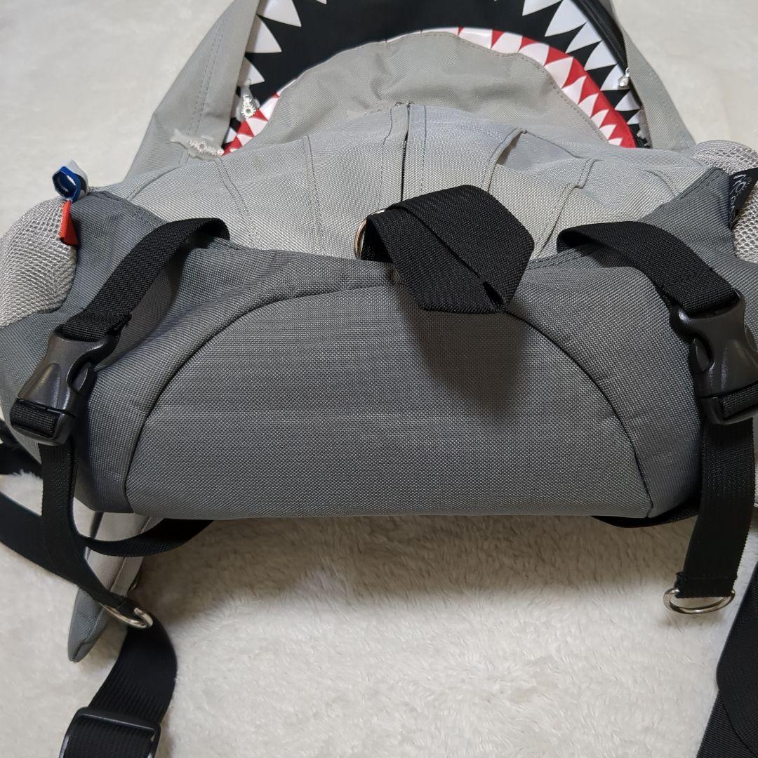 ✨大人気！XL！MORN CREATIONS シャーク バックパック グレー