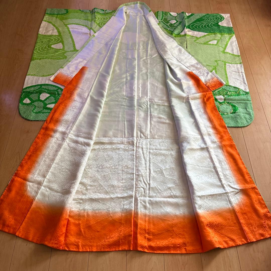 正絹　総絞り　黄緑×緑　疋田　源氏車　刺繍　振袖　着物単品　成人式　アンティーク