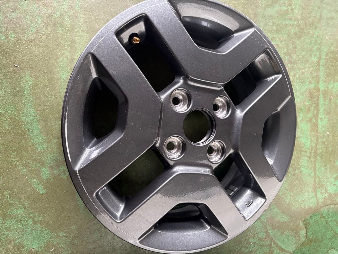 スズキ純正ホイール　スペーシアギア　二本のみ　キズあり