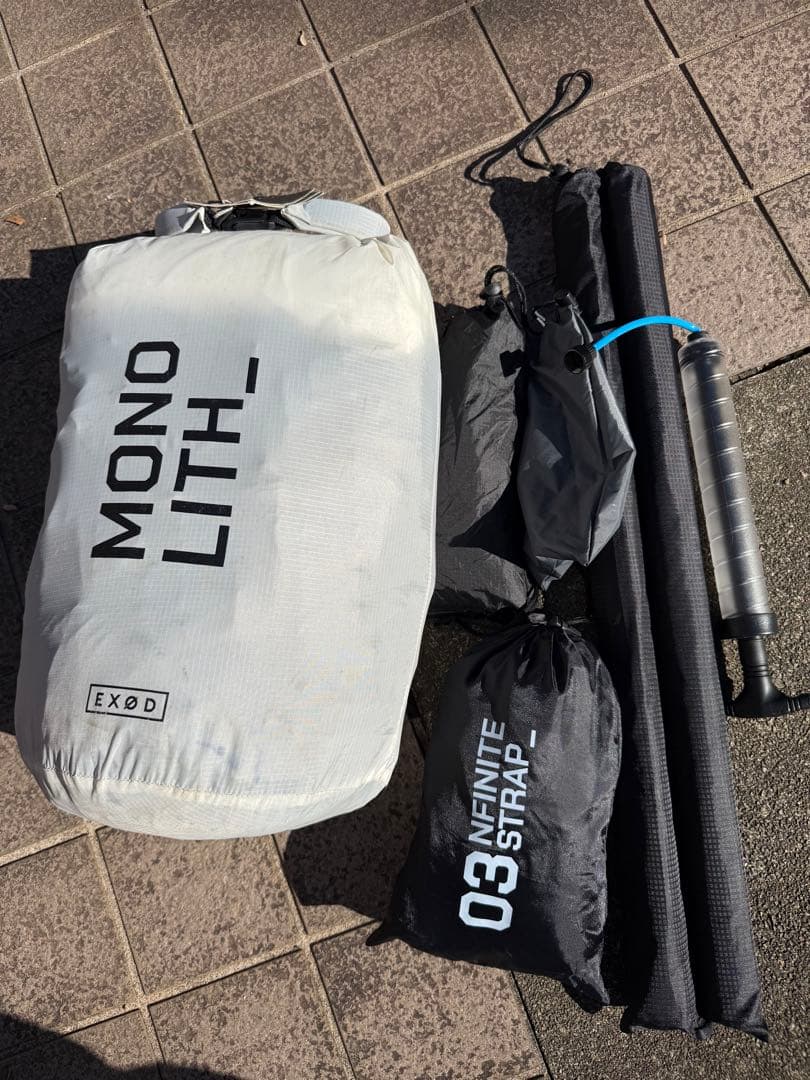 MONOLITH™ SHELTER 白