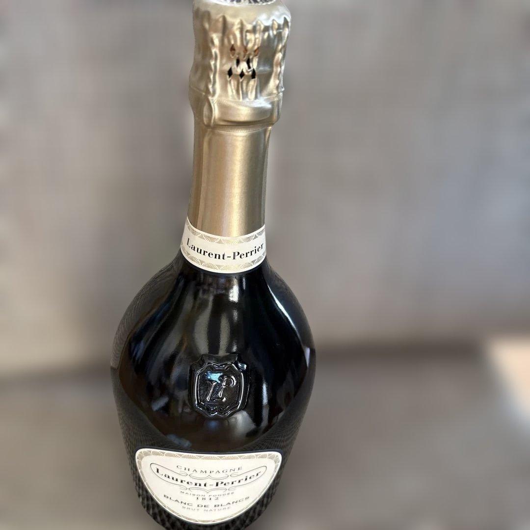 ローラン・ペリエ　ブランドブランブリュットナチュール　750ml シャンパン
