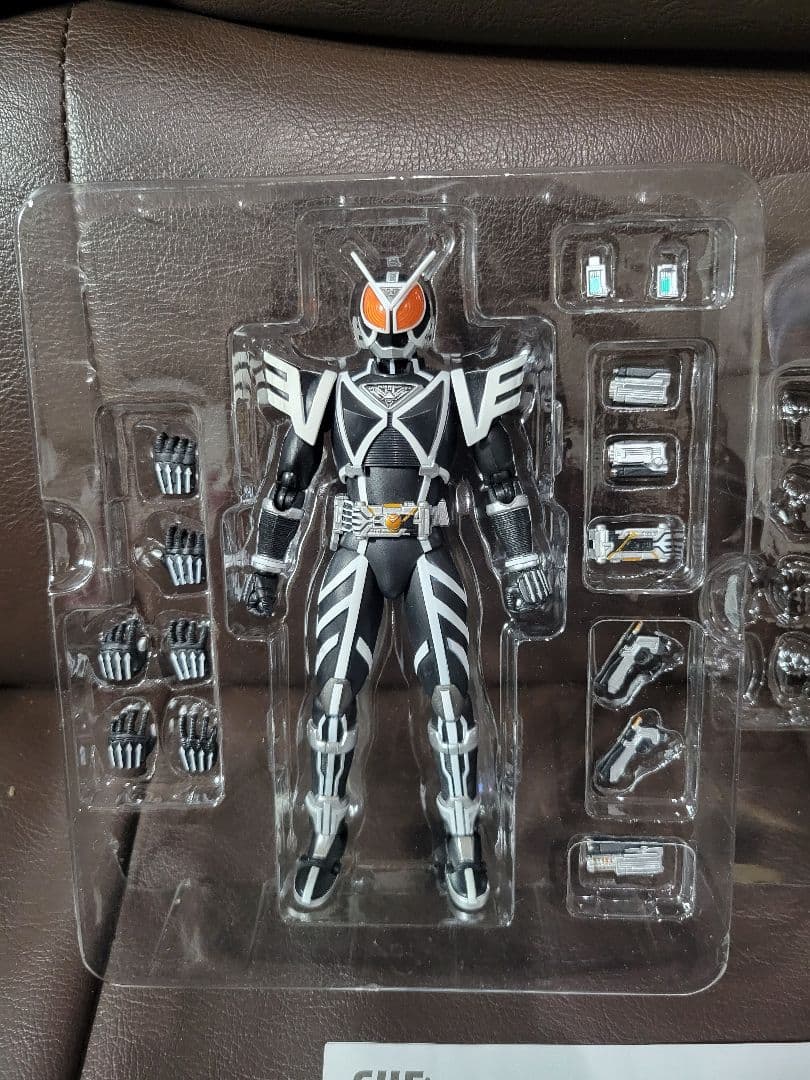 【引退品】s.h.figuarts　仮面ライダーファイズ