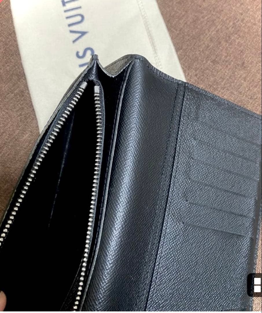 【美品】LOUIS VUITTON エピ　ポルトフォイユ・プラザ　ウォレット