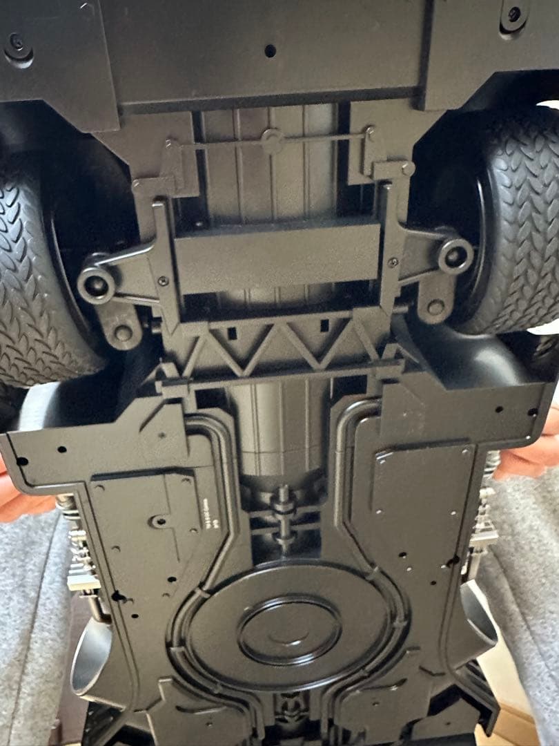 ホットトイズ　バットモービル1/6