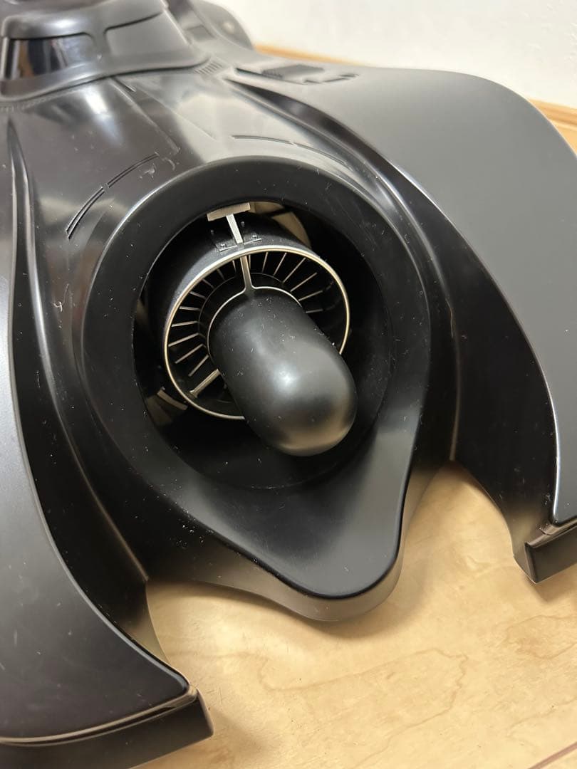 ホットトイズ　バットモービル1/6