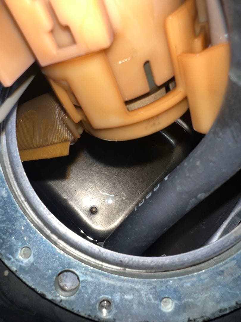 アルテッツァ　 GXE10　フューエルポンプ77020-53011 　燃料タンク