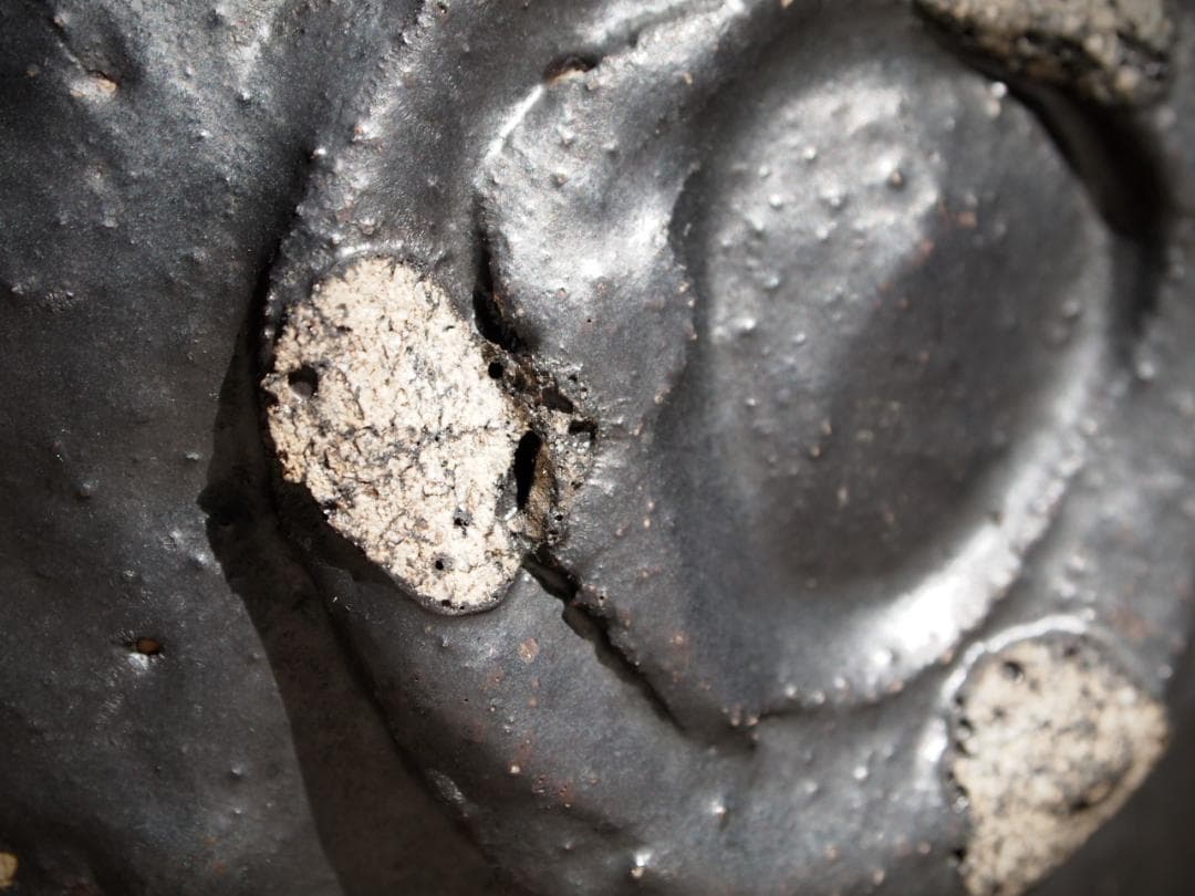 希少作★鯉江良二★引き出し黒茶碗☆★共箱・共布★個展作品