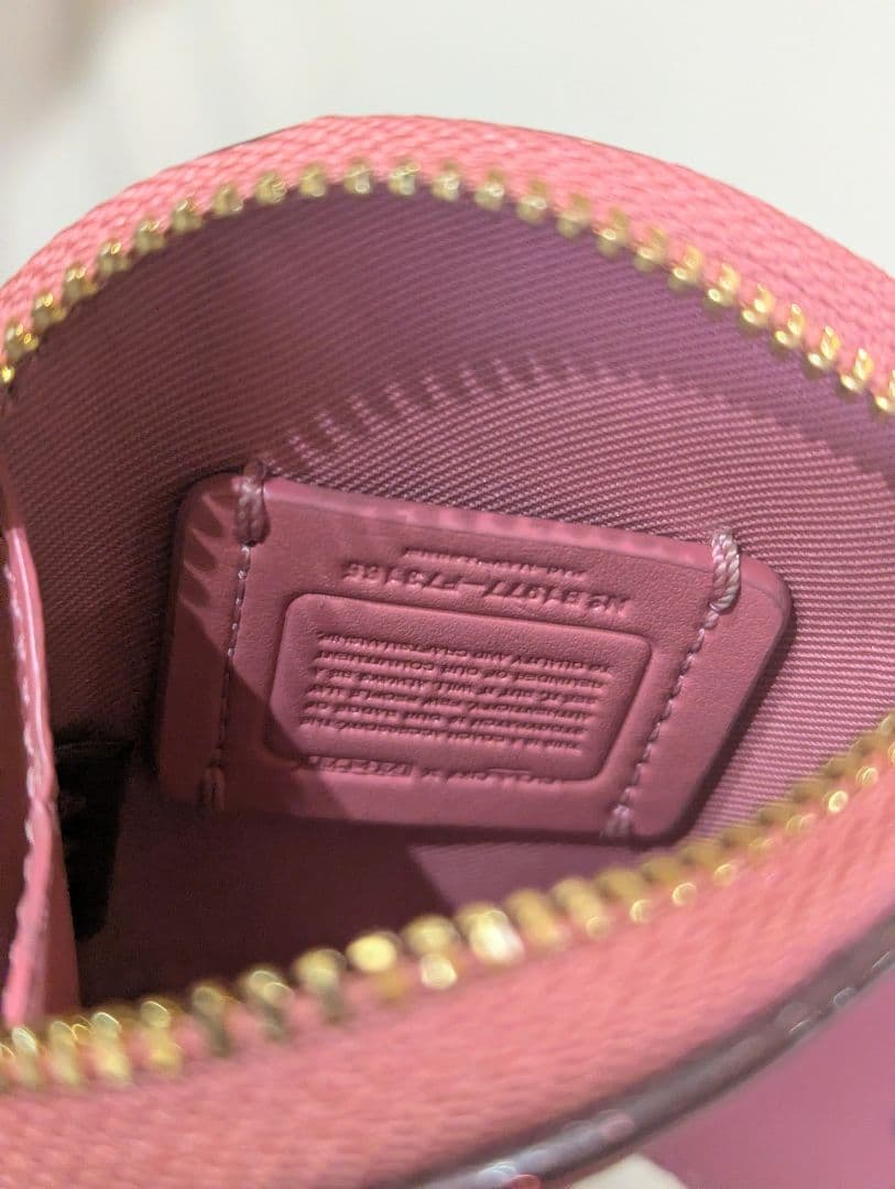 【美品】海外限定 COACH パックマン ケース ピンク