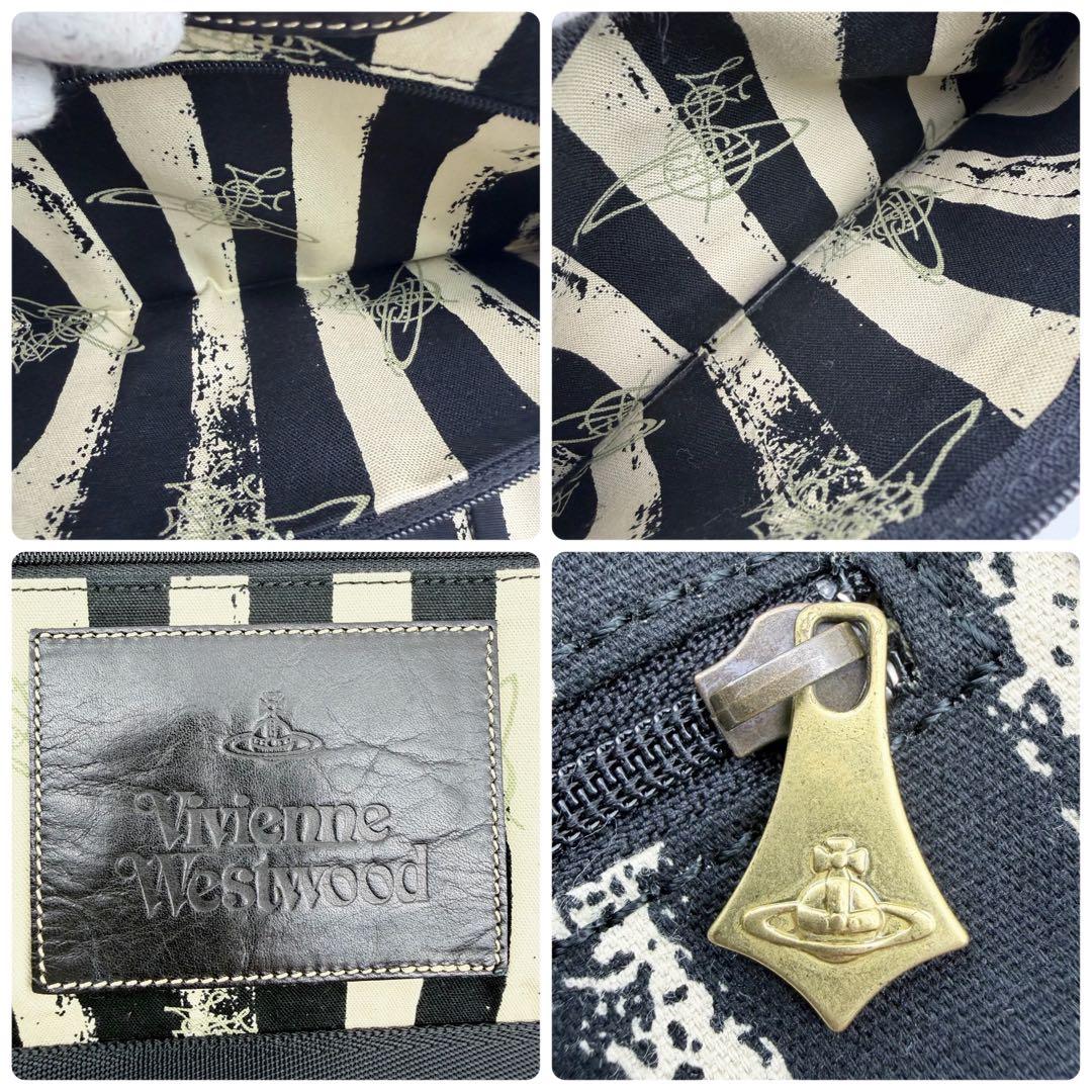 Vivienne　ショルダーバック　斜め掛け　黒　レザー　オーブ型押し　デカロゴ