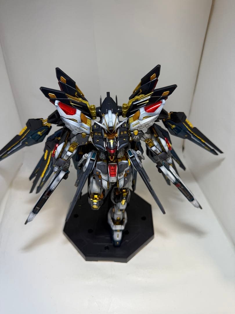 ストライクフリーダムガンダムMGEX ガンプラ