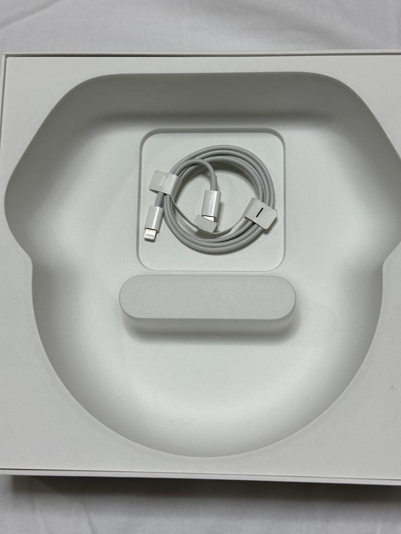 Apple AirPods Max 本体 シルバー