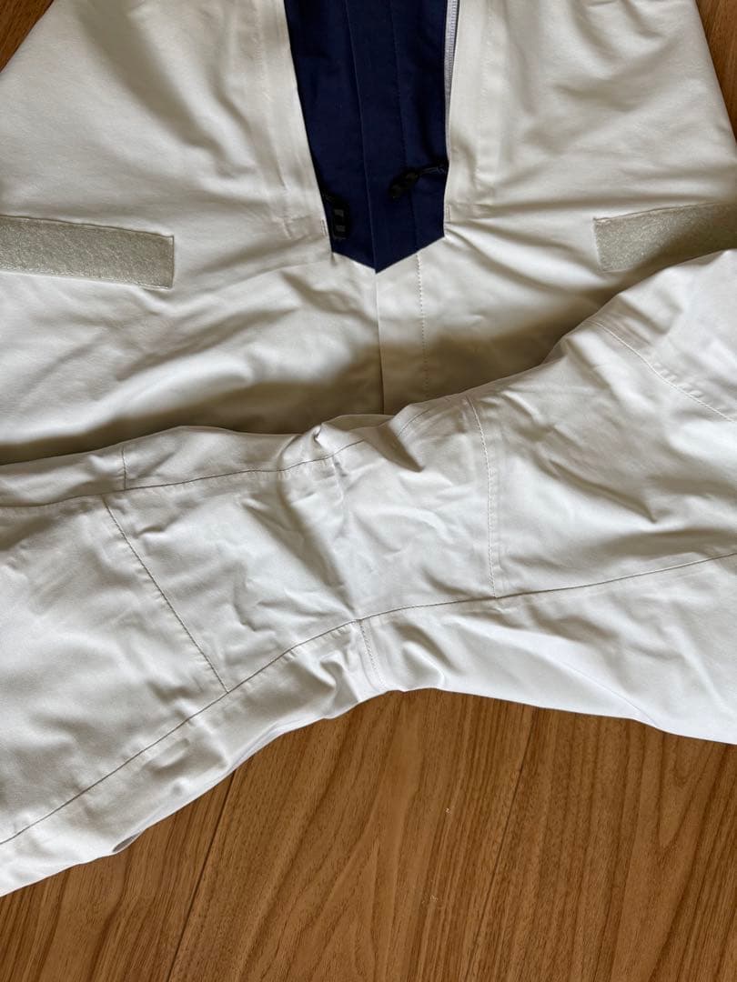 デサント　スキーウェア　上下S DESCENTE