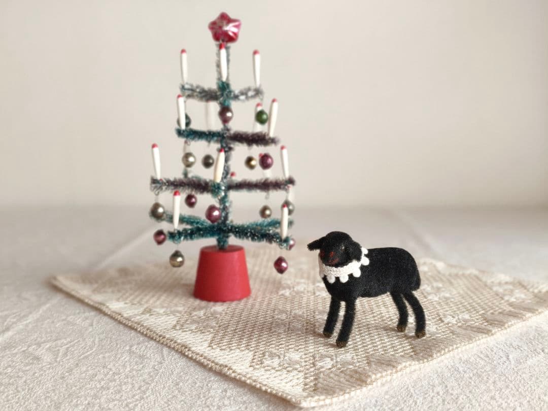 * vintage tree ✵* 星のツリートップのついた クリスマスツリー