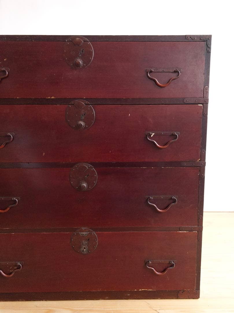 和箪笥　漆　M054　古道具　古家具　和家具　ビンテージ　アンティーク　レトロ