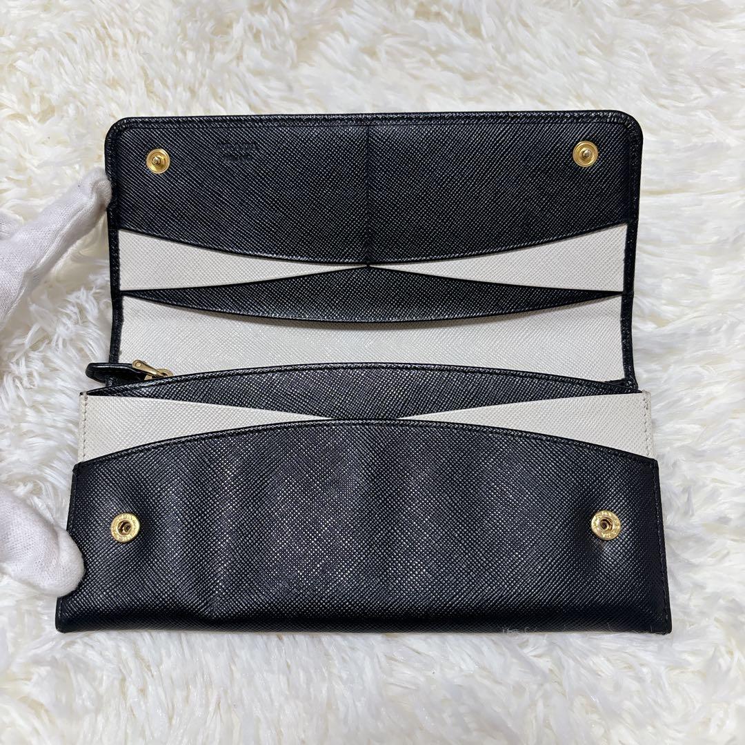 美品✨プラダ バイカラー フラップ 長財布 サフィアーノ ゴールド金具 黒 白