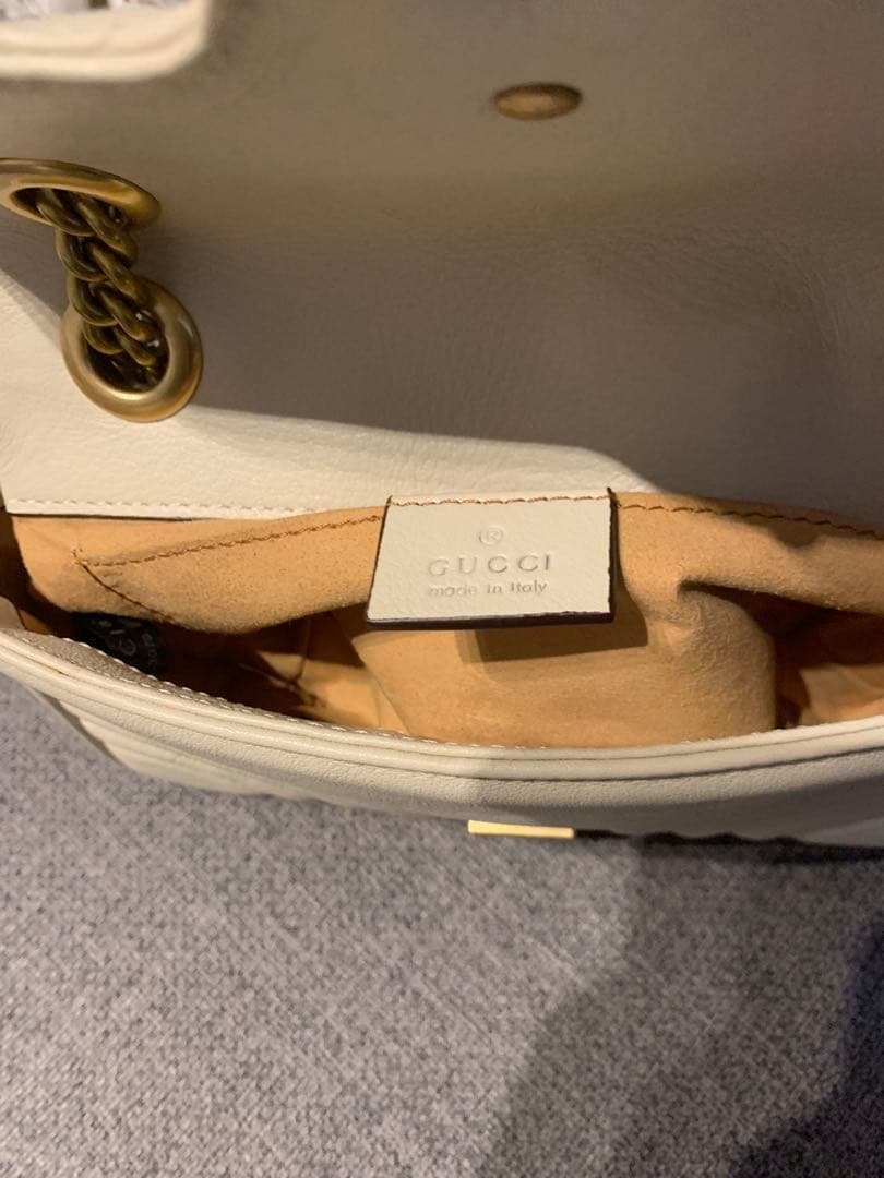 GUCCI GGマーモントショルダーバッグ