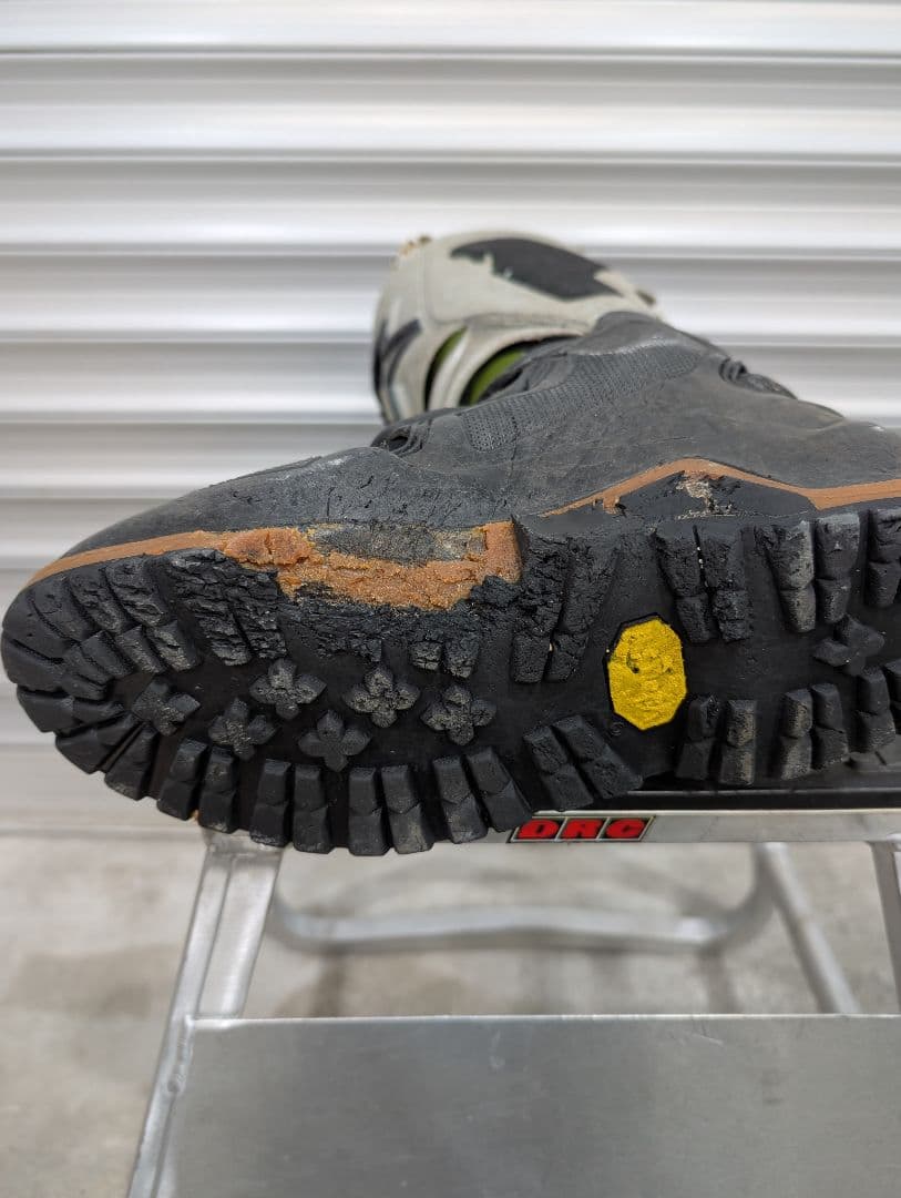 Alpinestars　Tech7 40.5、25.5cm