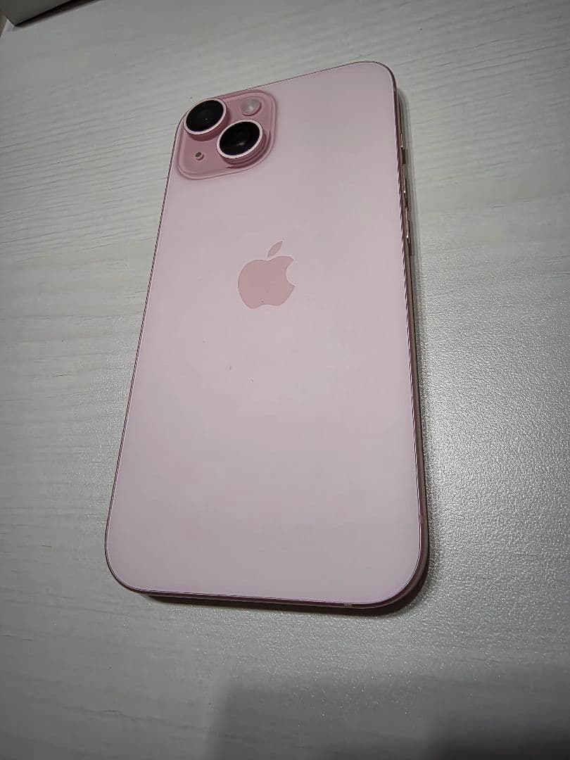 【美品】iPhone15 ピンク 128GB