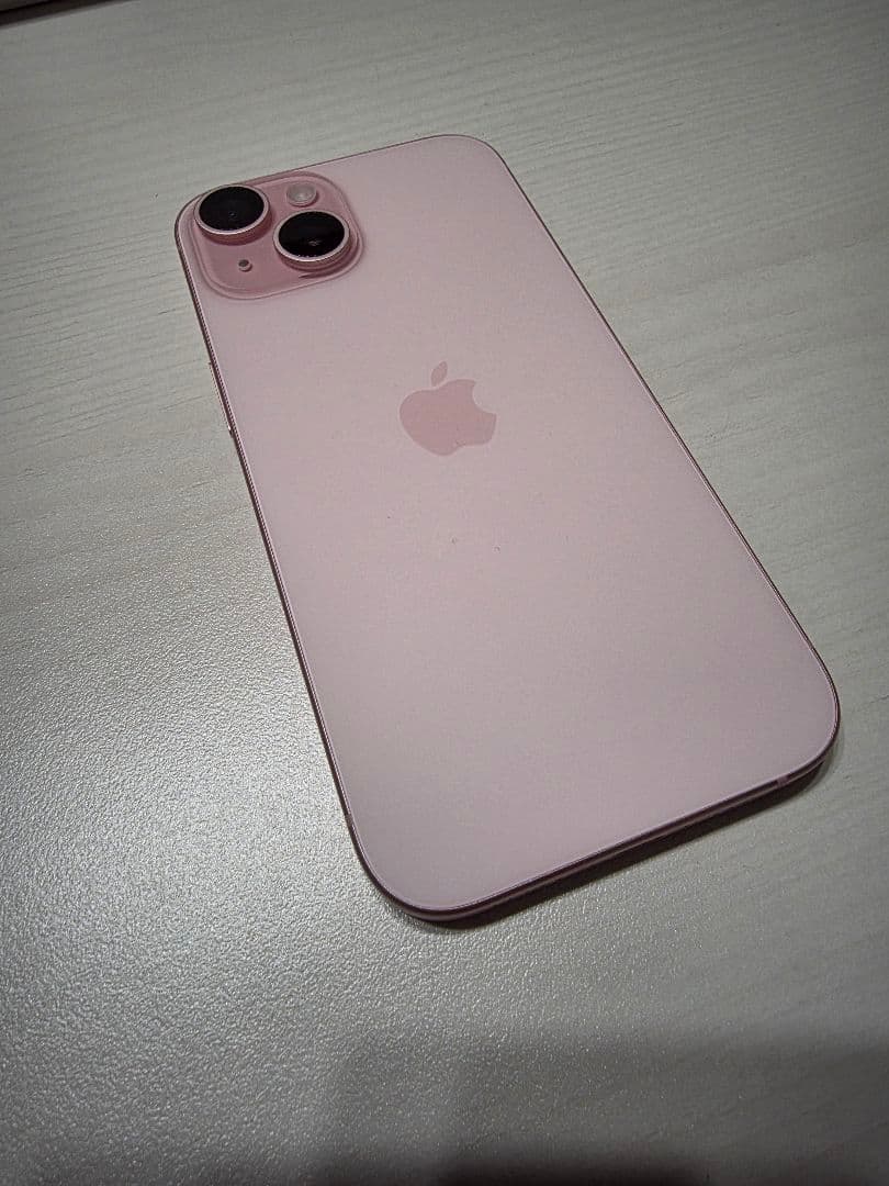 【美品】iPhone15 ピンク 128GB