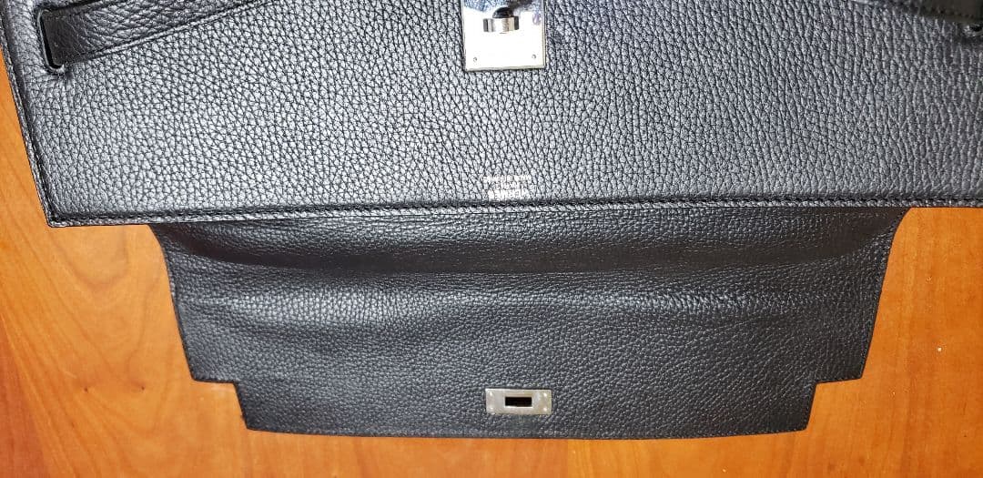 黒 レザー ビジネスバッグ ハンドル付き
