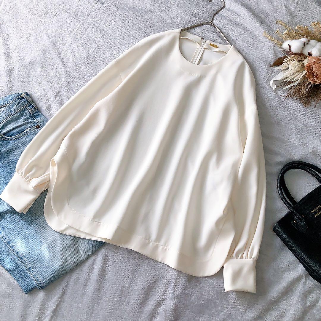 【美品】リヴドロワ ダンボールポンチョプルオーバー ホワイト