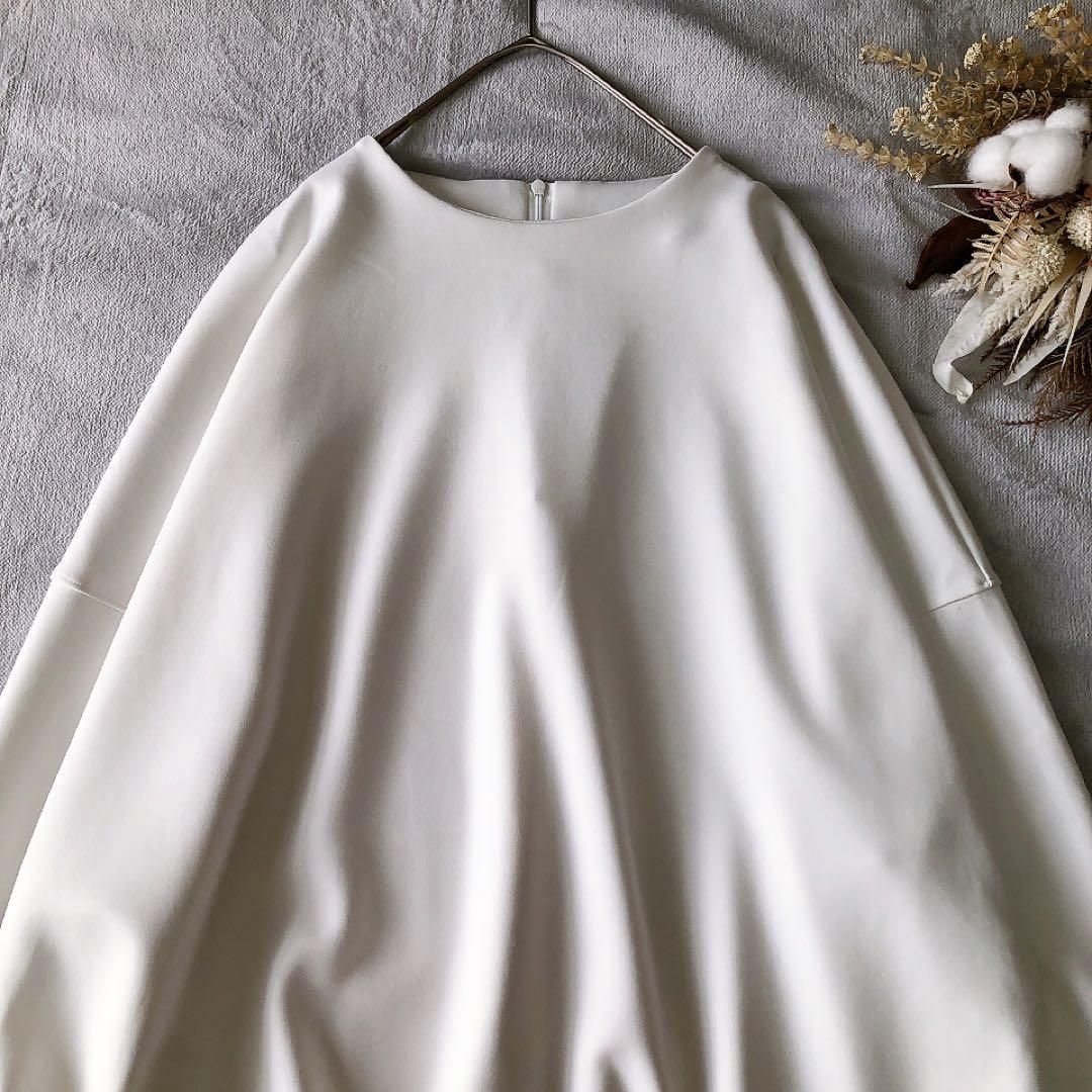 【美品】リヴドロワ ダンボールポンチョプルオーバー ホワイト