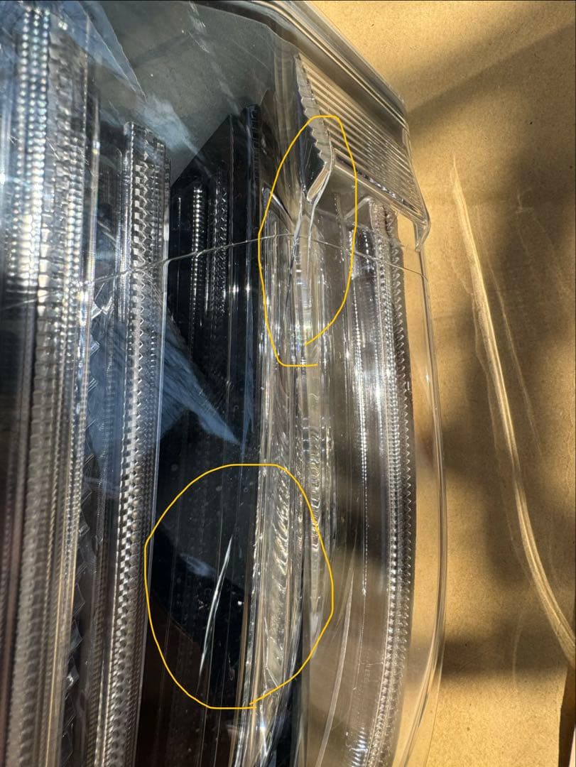 60ハリアー テールランプ 運転席側